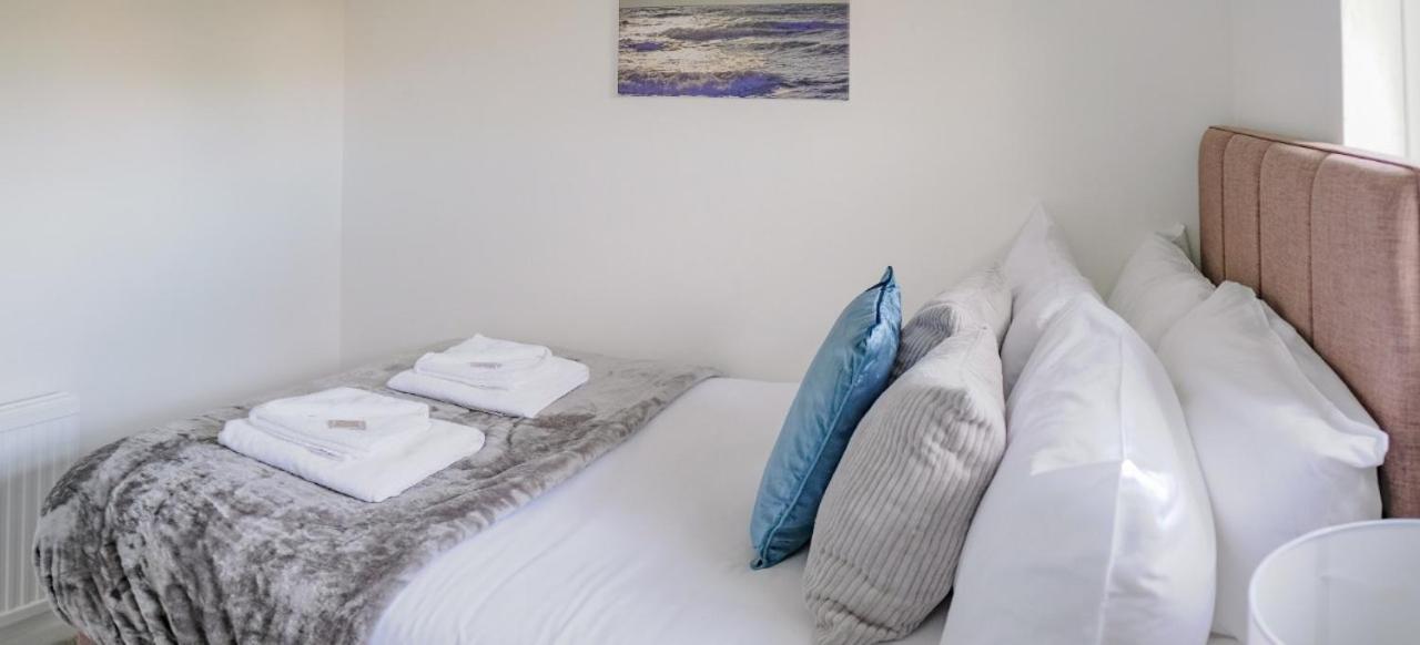 Modern & Artistic Design Humphreys Lodge - Sleep 6 CBG Esterno foto