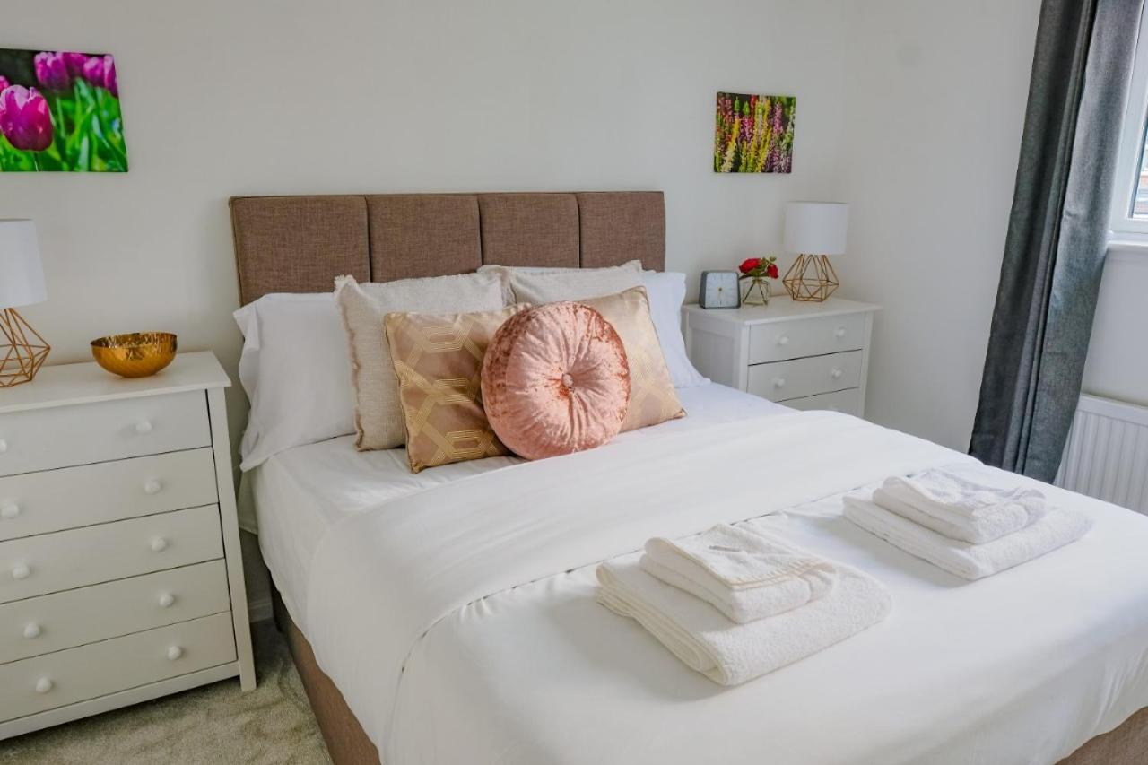 Modern & Artistic Design Humphreys Lodge - Sleep 6 CBG Esterno foto